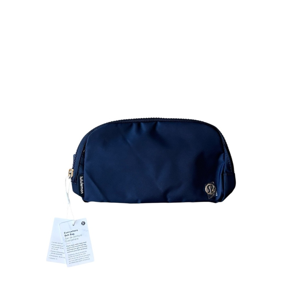 Navy Lululemon Everywhere Belt Bag